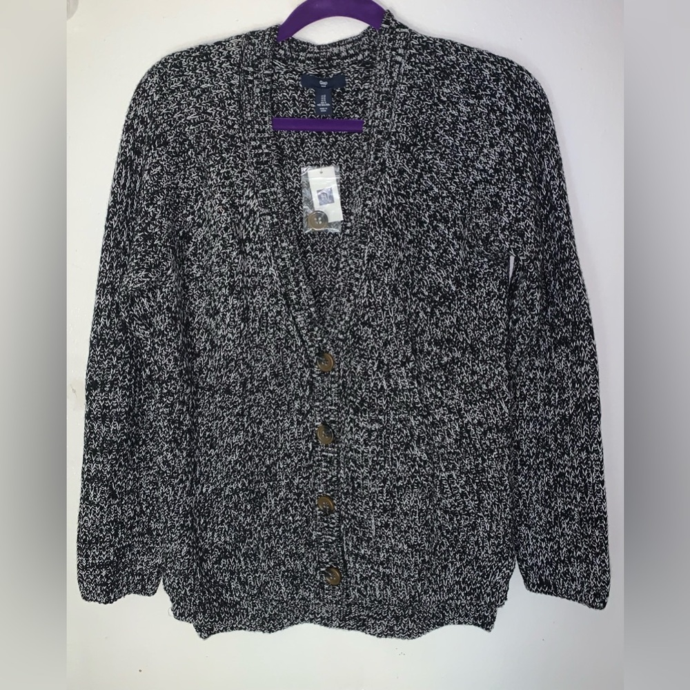 GAP Women’s Cardigan (S; Black/White)